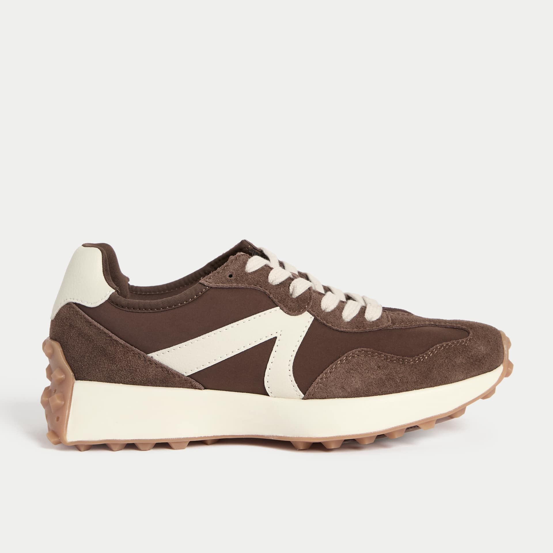 Leather Side Detail Trainers