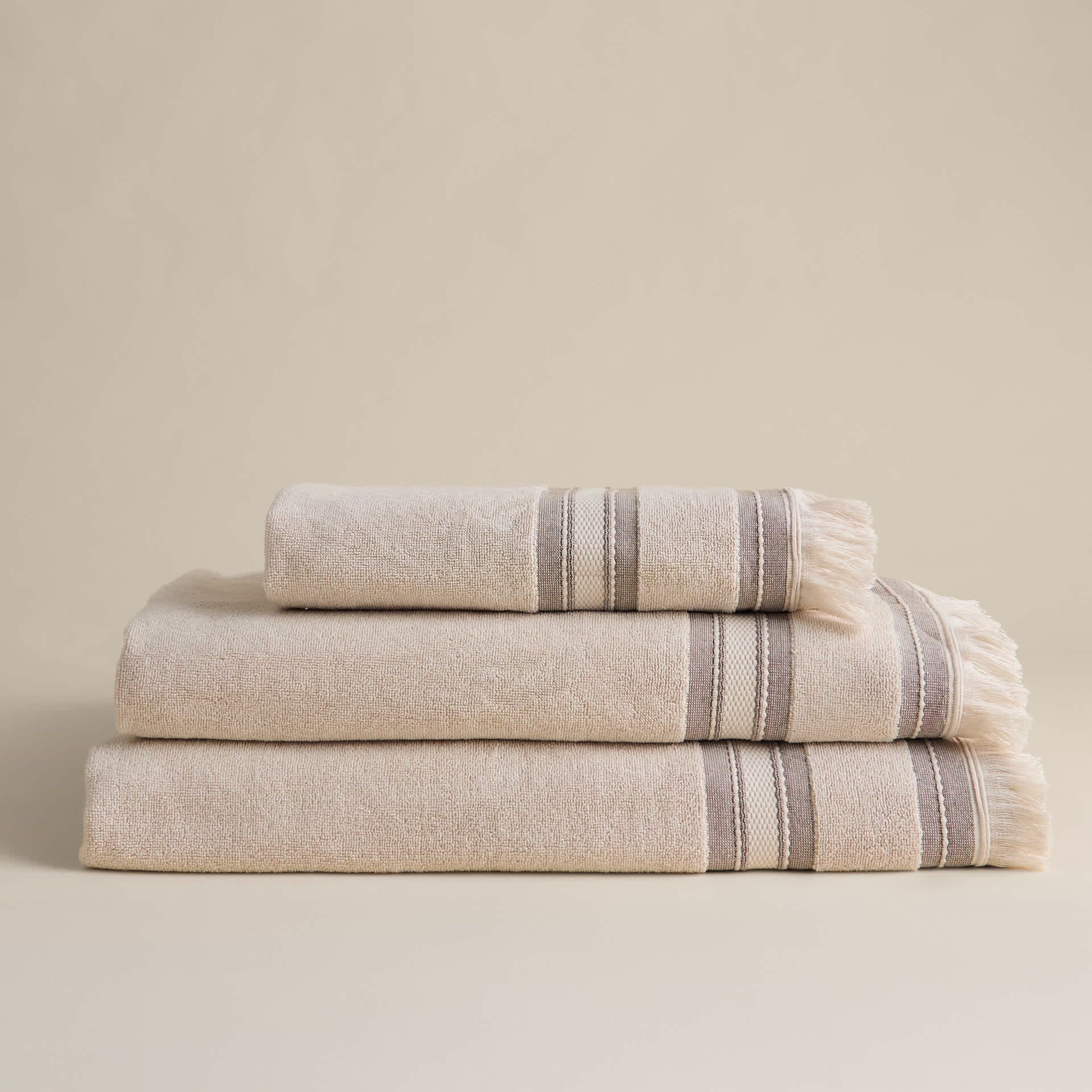 Cotton Rich Fringed Border Towel