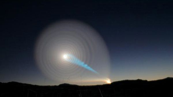 UPPER FIELD ONE【UFO】 Possible UFO sighting over U.S. military base - YouTube