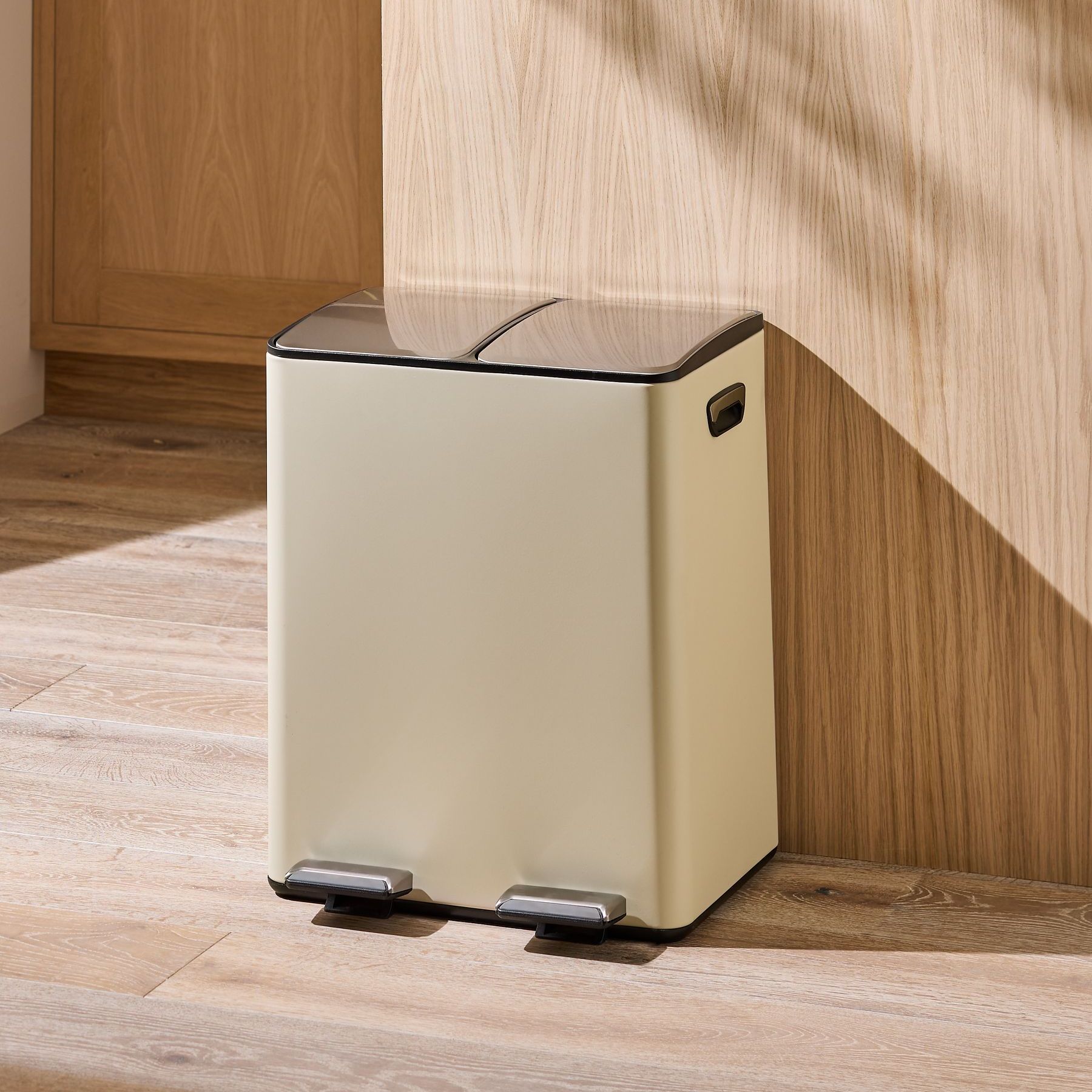 Cream 40l 3 Compartment Recycling Soft Close Pedal Bin