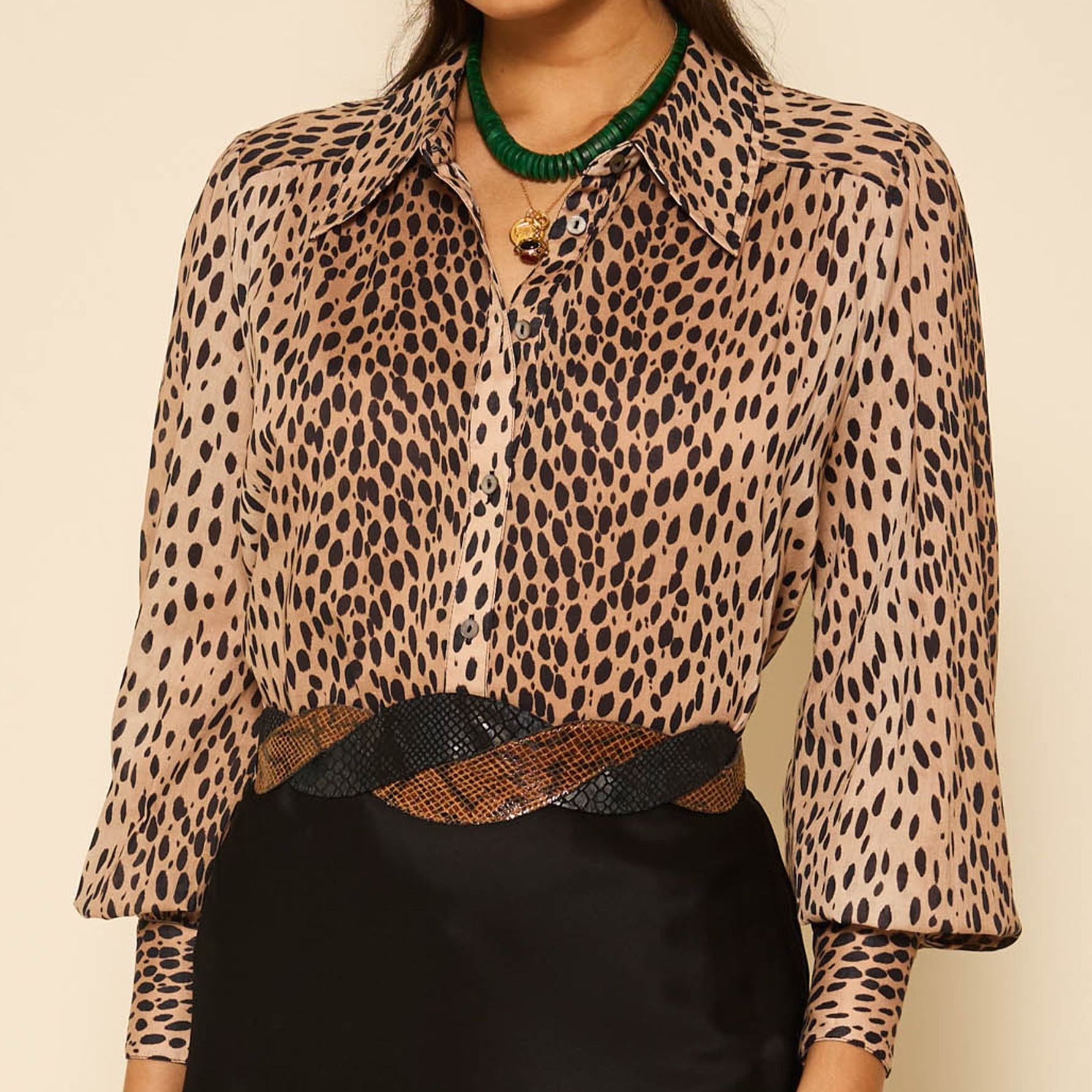 Blake Cotton Shirt in Brown Antelope Spot Black