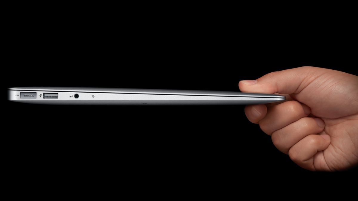 中古品〕 MacBook Air 13.3-inch Late-2010 MC504J／A Core 2 Duo 1.86GHz