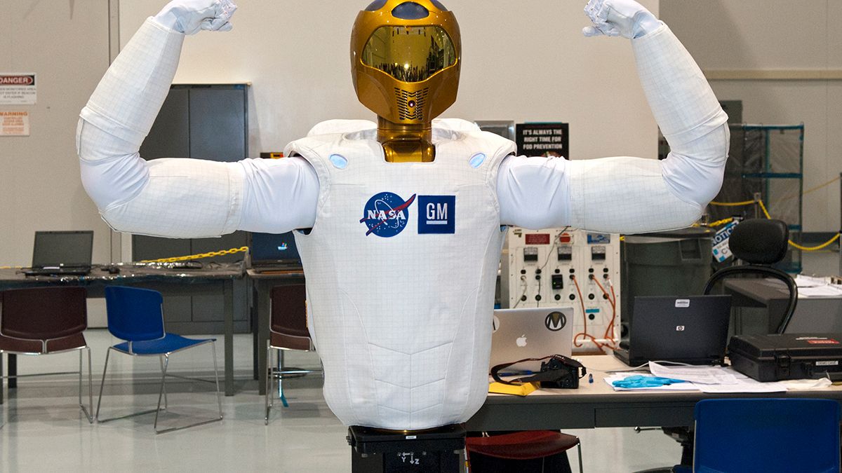 Real-Life 'Replicants': 6 Humanoid Robots Used for Space