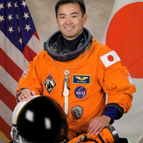 希少　MISSION OF THE UNIVERSITY uAUQUMbfYxP9CmkFK6oXAC.jpg