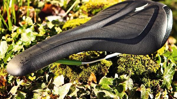 Specialized Henge saddle | Cyclingnews
