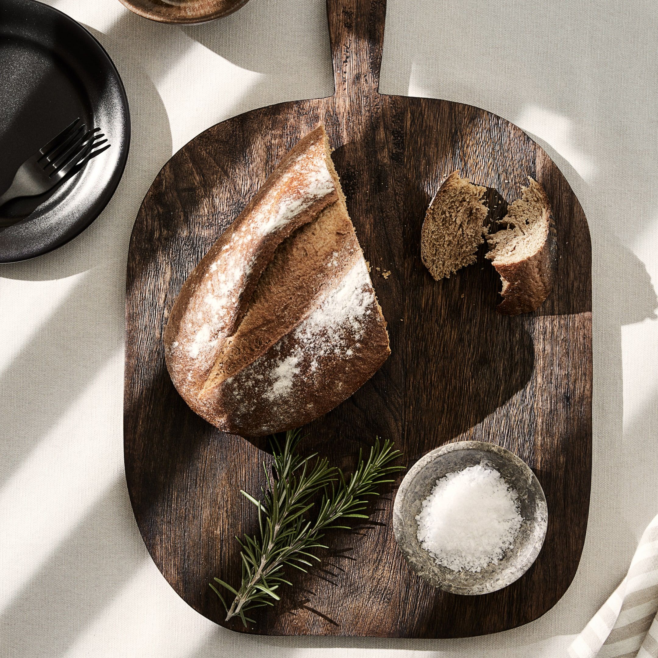 Mango Wood Chopping Board - Brown