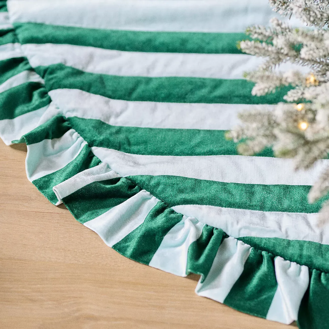 Ruffled Stripe Tree Skirt
