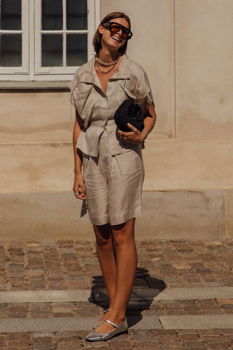 woman wearing bermuda shorts