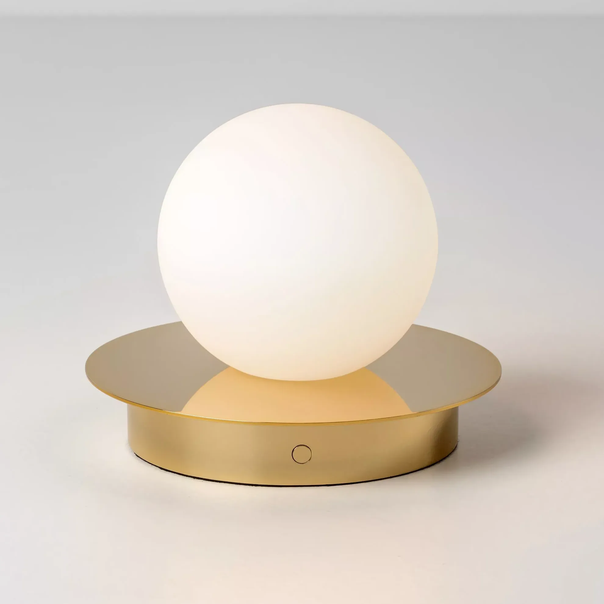 Houseof Opal Disk Rechargeable Cordless Table Lamp, Brass