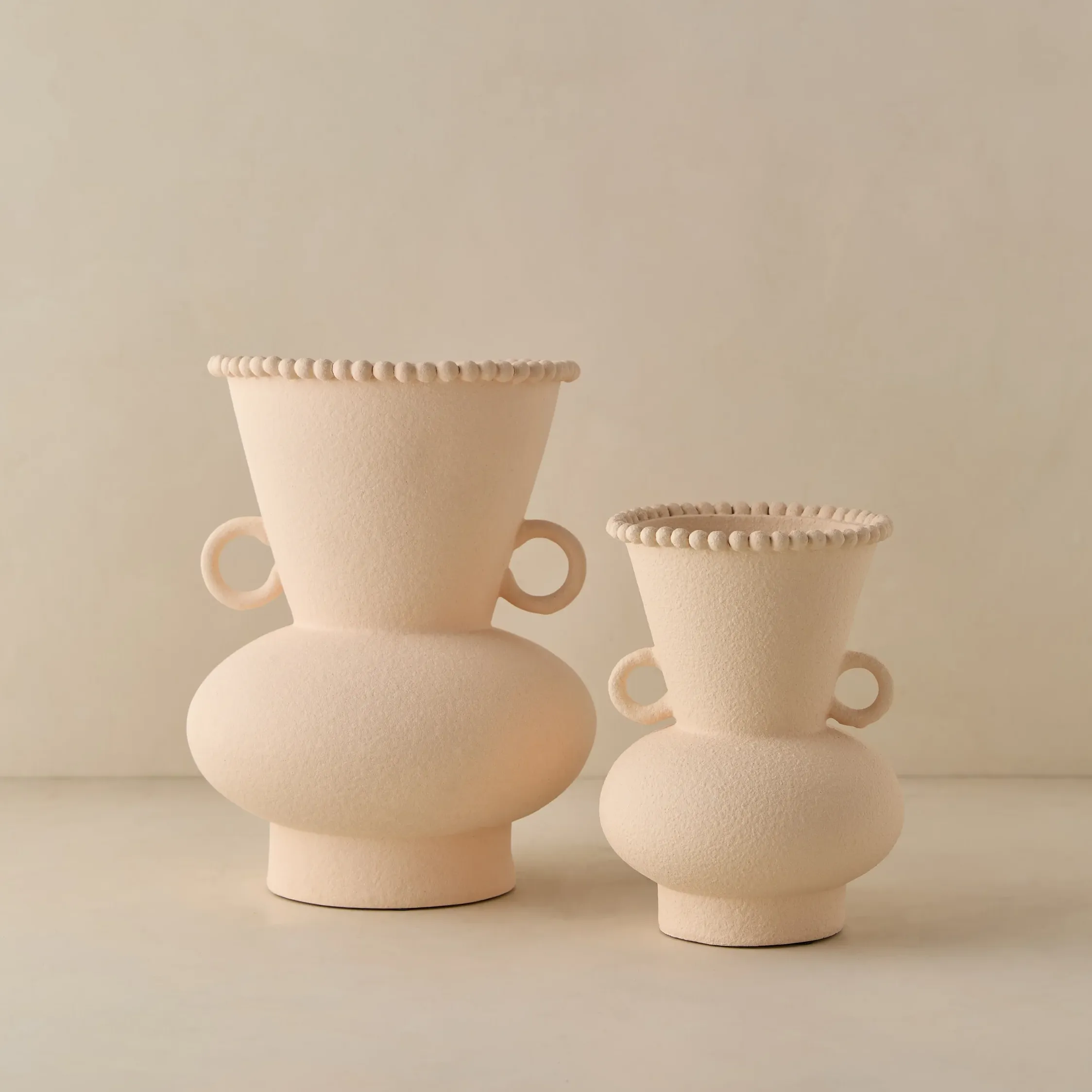 Lulu and Georgia, Philia Vase by Aimee Song