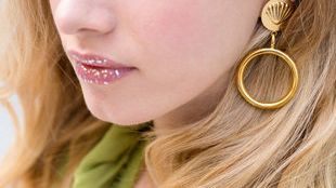 We're Obsessed With Louise Damas And Her Chic Jewellery Line We're Obsessed With Louise Damas And Her Chic Jewellery Line