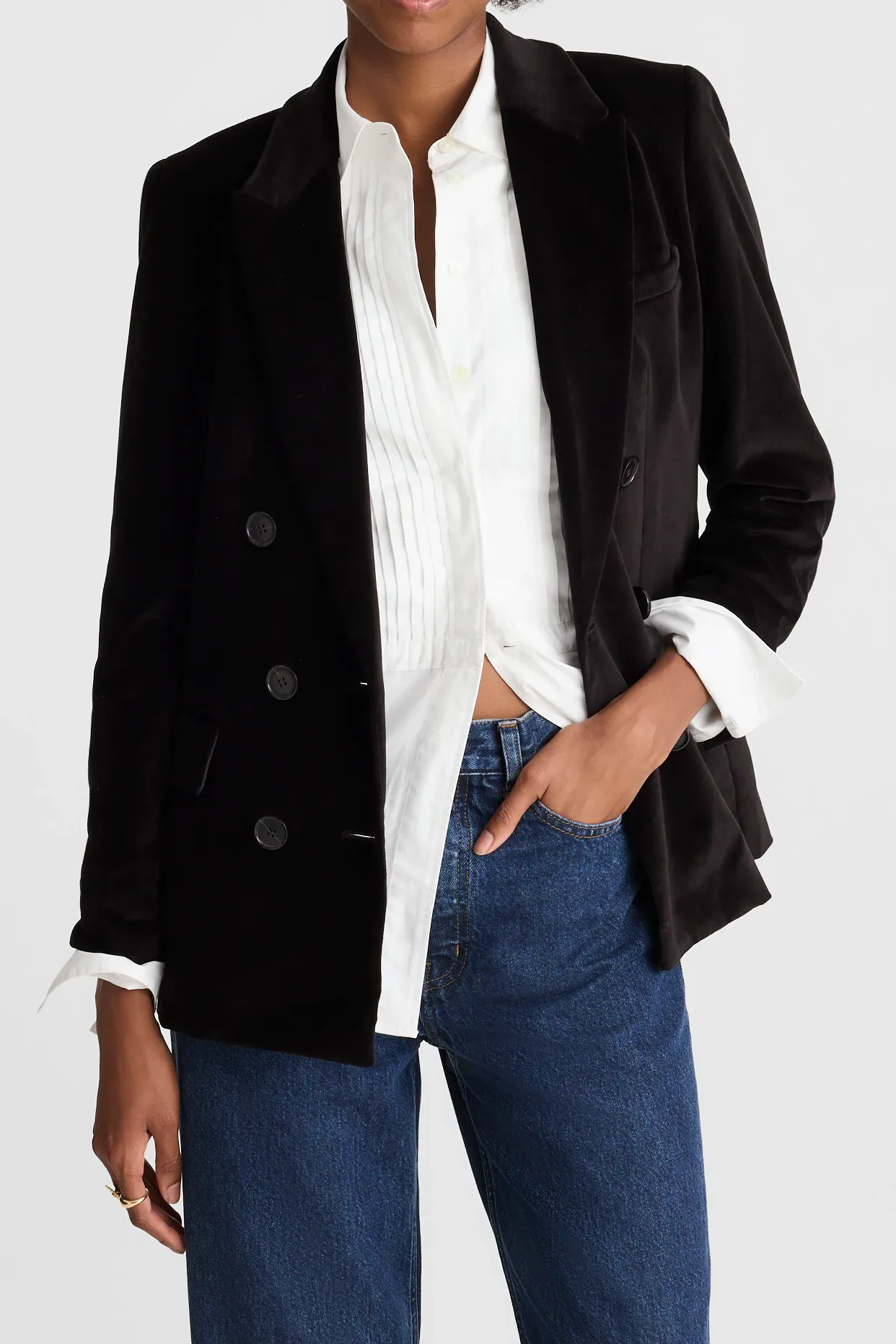 Peak-Lapel Double-Breasted Blazer in Velvet