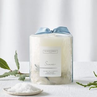 Summer Botanical Candle &amp;ndash; Medium | the White Company