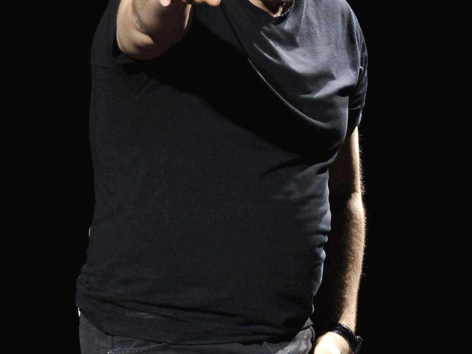 Ricky Gervais defends Diana dance (VIDEO) | News | | What's on TV | What to  Watch, image size:1529x1146