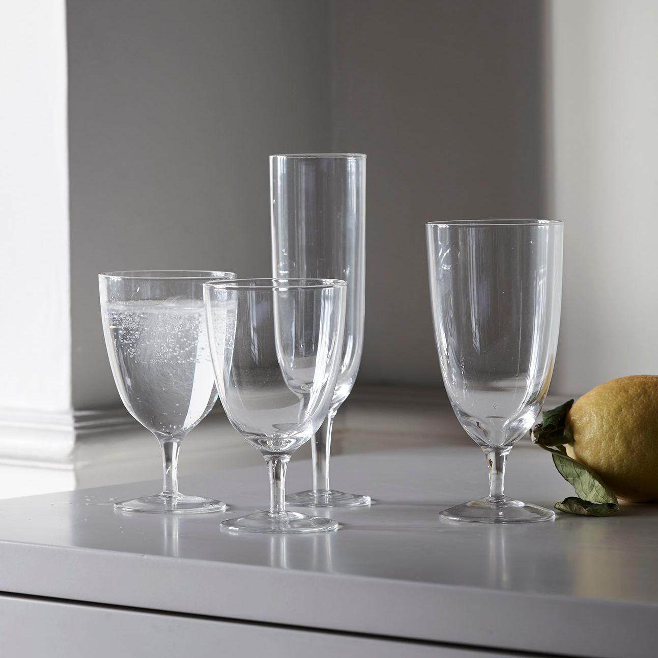 Amwell Red Wine Stemware Set