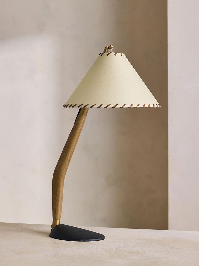 Wren Table Lamp, Uk