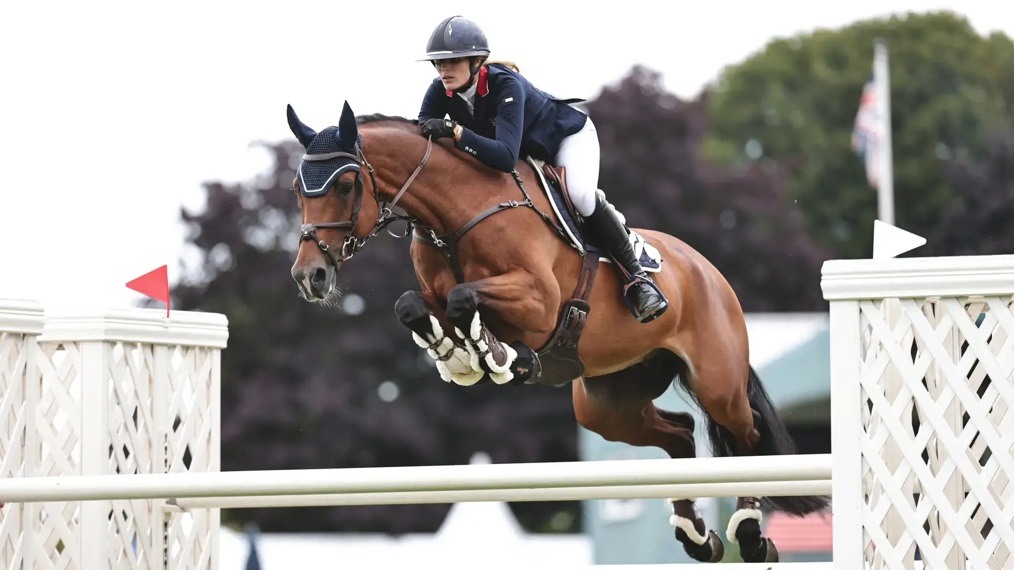 Jess jumping Summerhouse at the Agria Royal International Horse Show