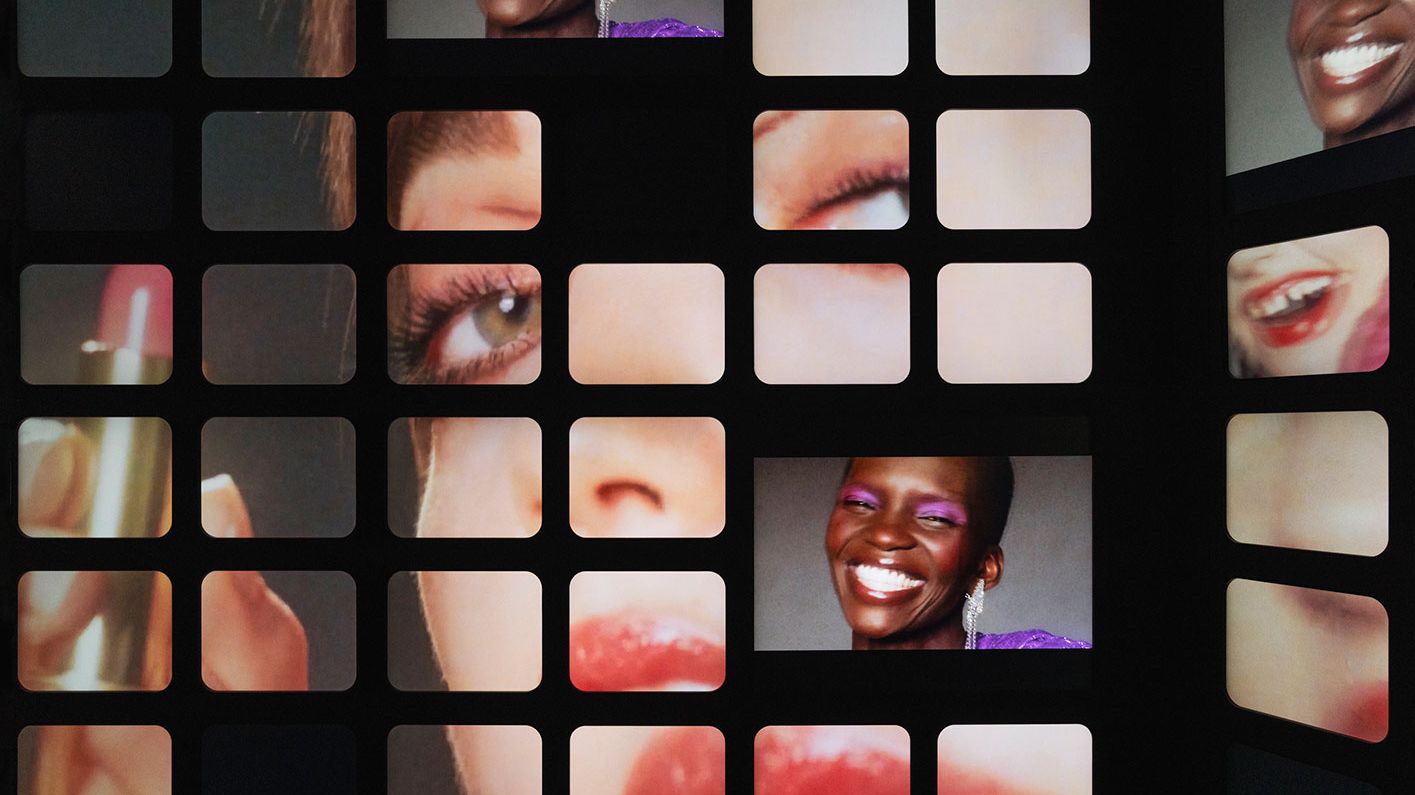 Only Human Supported by GUCCI/ポスター Only Human Supported by GUCCI/ポスター