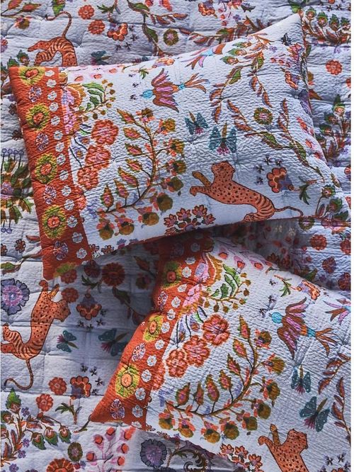 Kelcey Hibiscus Organic Cotton Pillowcases