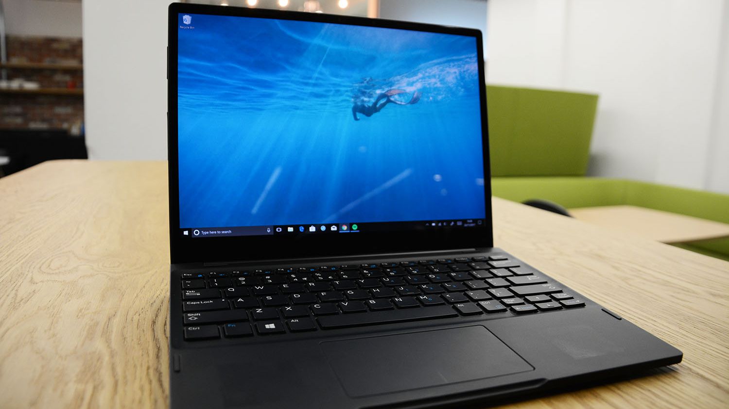DELL Latitude 7285 2in1 キーボード付 IGZO 3K画面 DELL Latitude 7285 2in1 キーボード付 IGZO 3K画面 - メルカリ