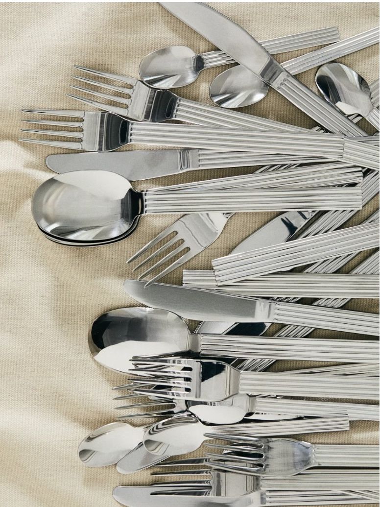 16-piece cutlery set