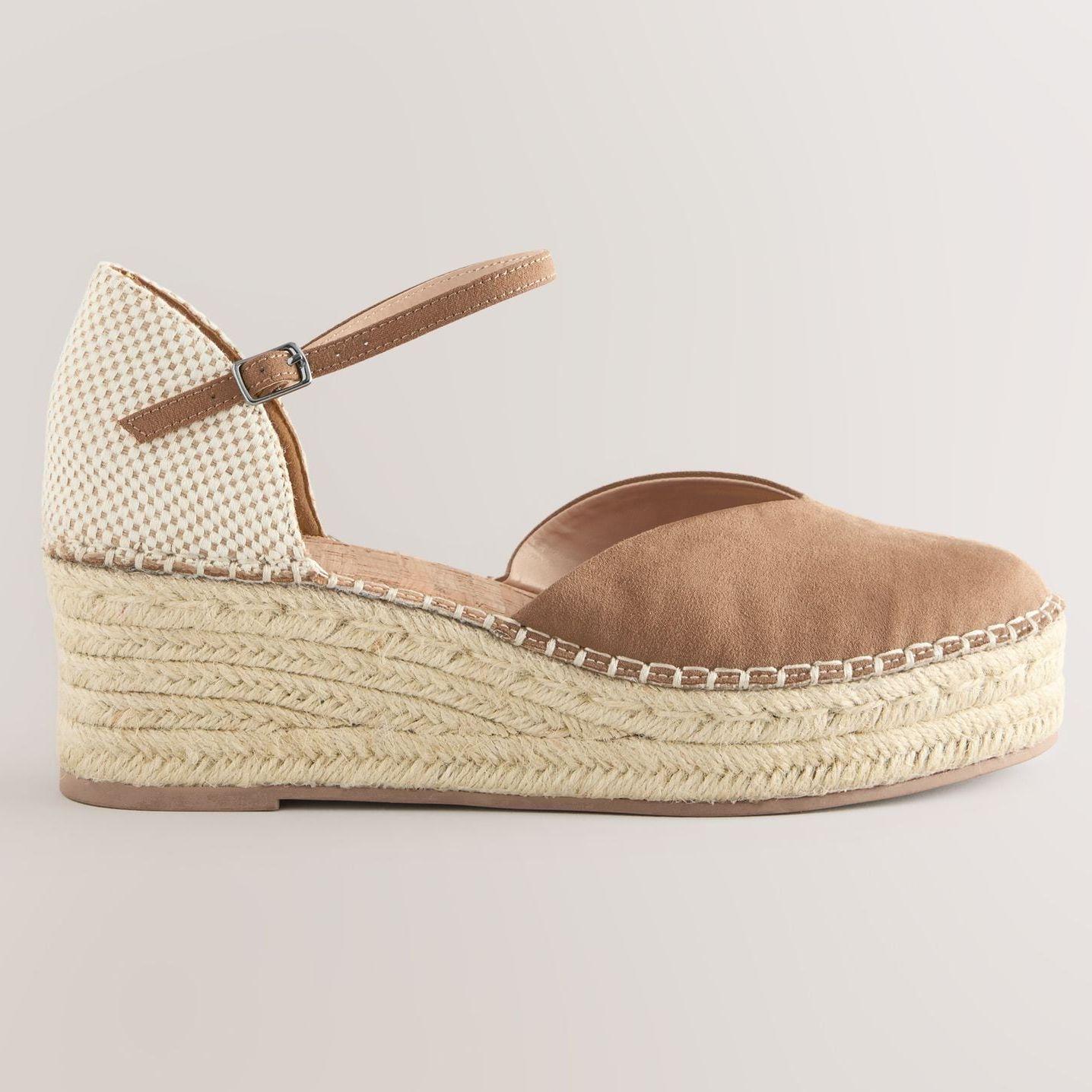 Sand Standard/wide Fit Closed Toe Platform Espadrille Wedges