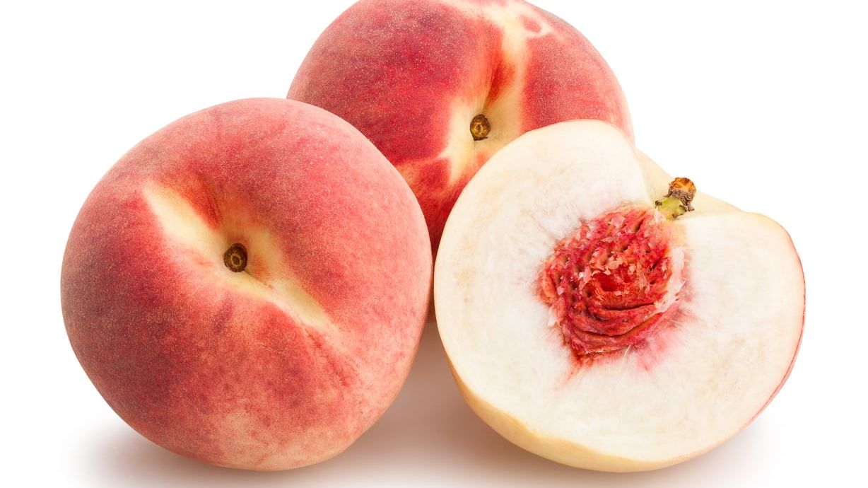 White Peach Varieties – Selecting And Growing Peaches With White