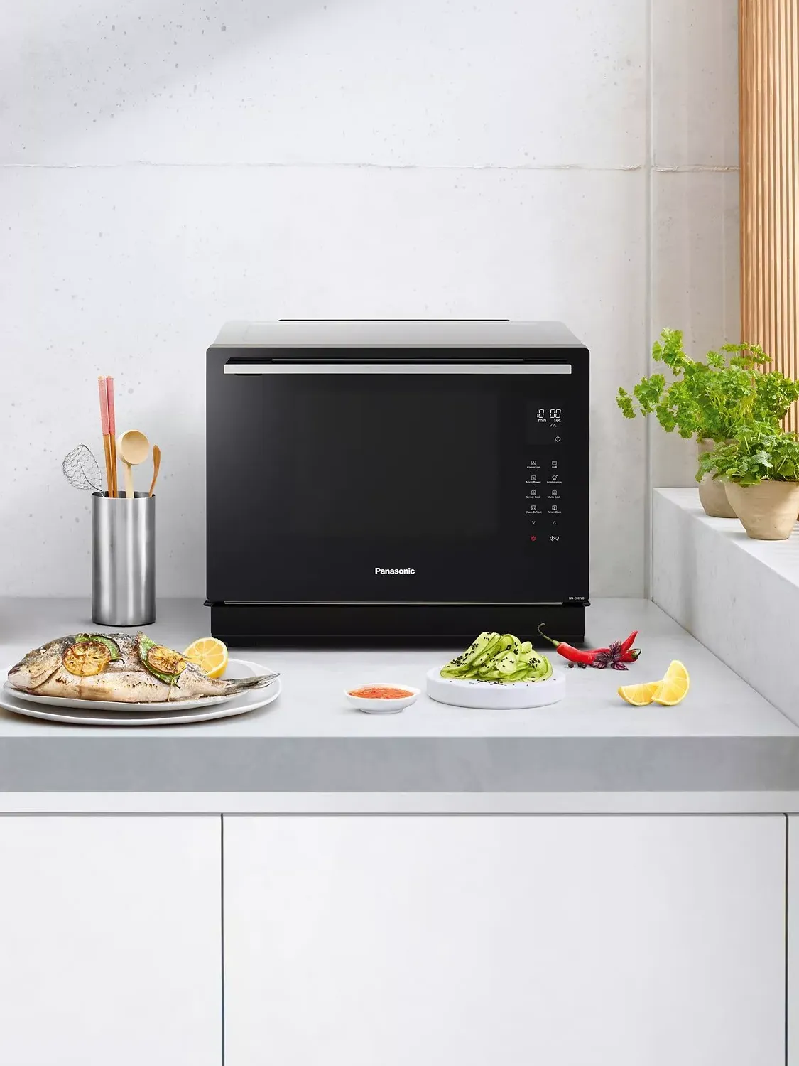 Panasonic Nn-Cf87lbbpq Combination Microwave Oven, 31l, Metallic Silver