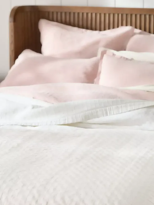 Raleigh Cotton Matelasse Bedspread