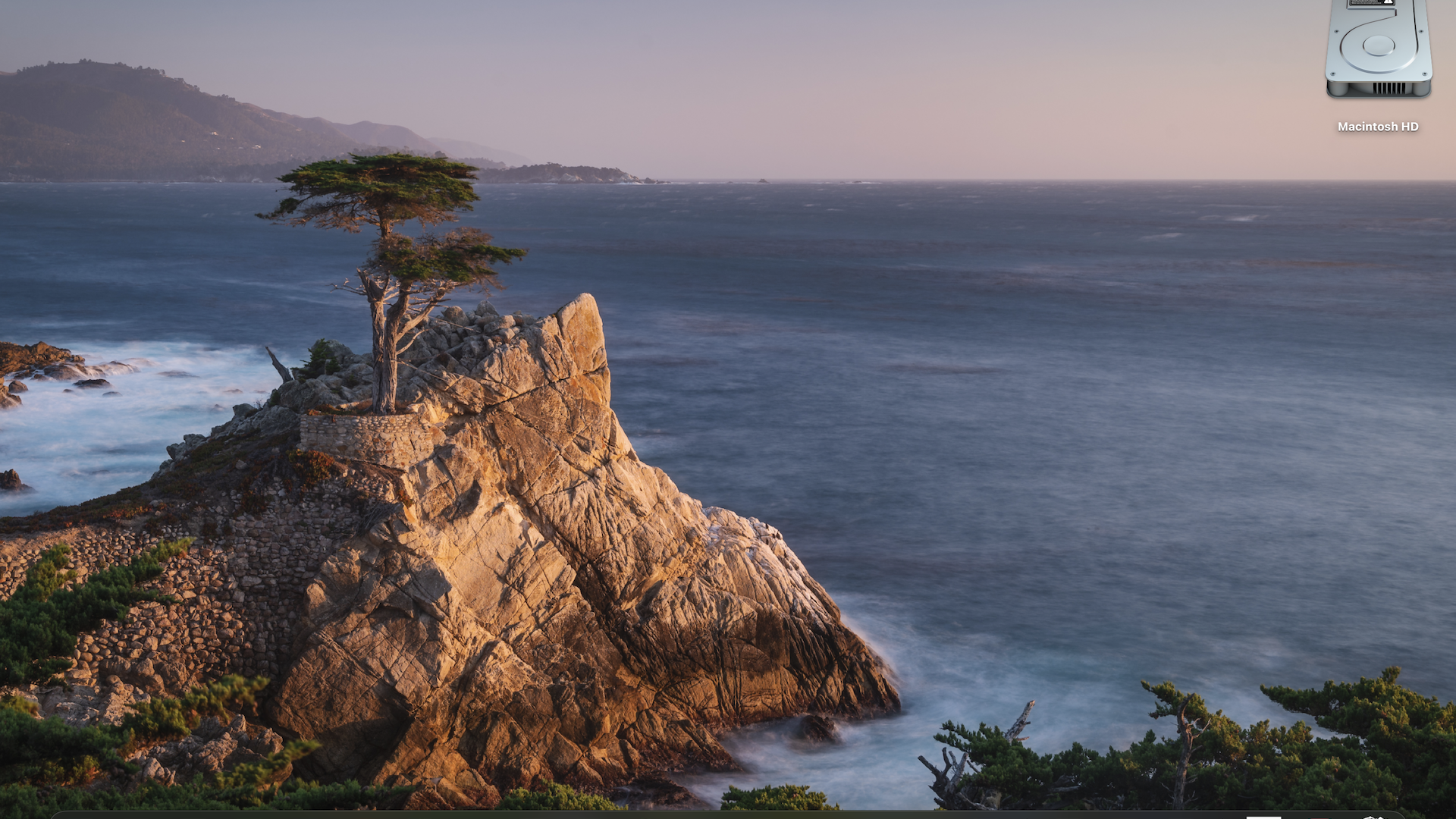 Photographers make their own macOS Monterey landscape wallpapers | TechRadar, image size:1920x1080