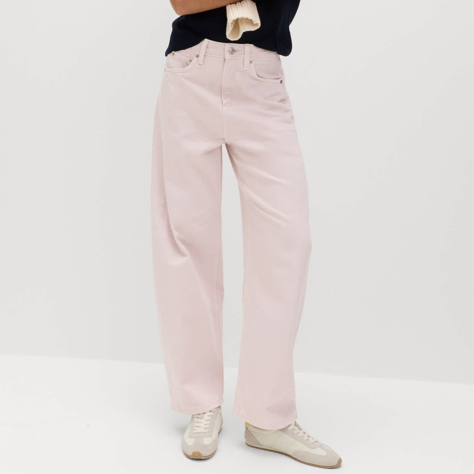 Mid Rise Barrel Jeans