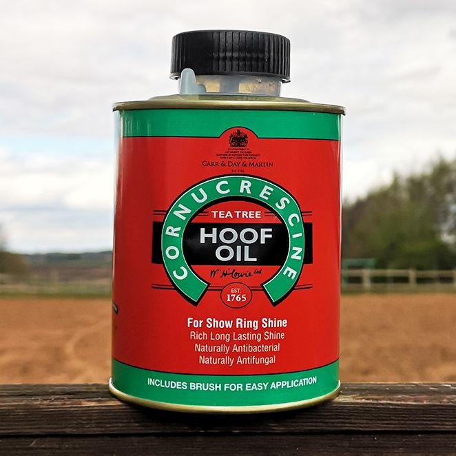 Carr &amp;amp; Day &amp;amp; Martin Cornucrescine tea tree hoof oil tin