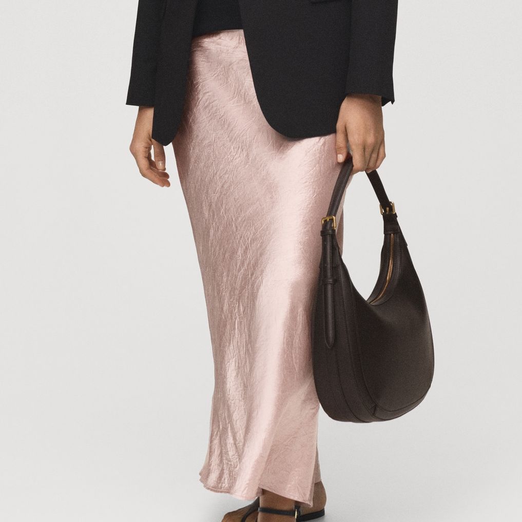 Creased-Effect Satin Skirt - Women | Mango United Kingdom