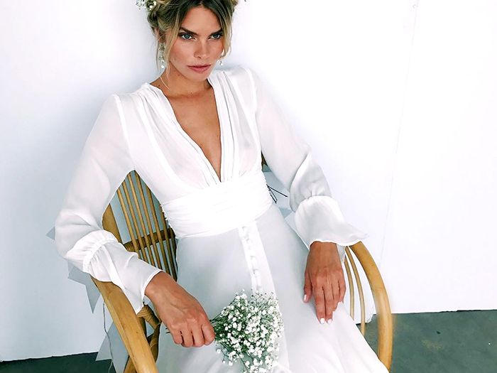 These 21 Cheap Wedding Dresses Are Worth It | Who What Wear These 21 Cheap Wedding Dresses Are Worth It | Who What Wear