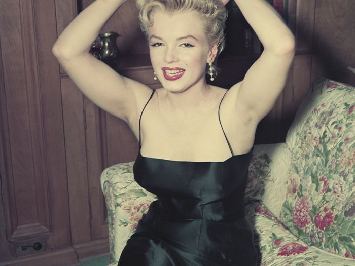 4 Outfits Marilyn Monroe Wore That Feel So Modern | Who What Wear 4 Outfits Marilyn Monroe Wore That Feel So Modern | Who What Wear