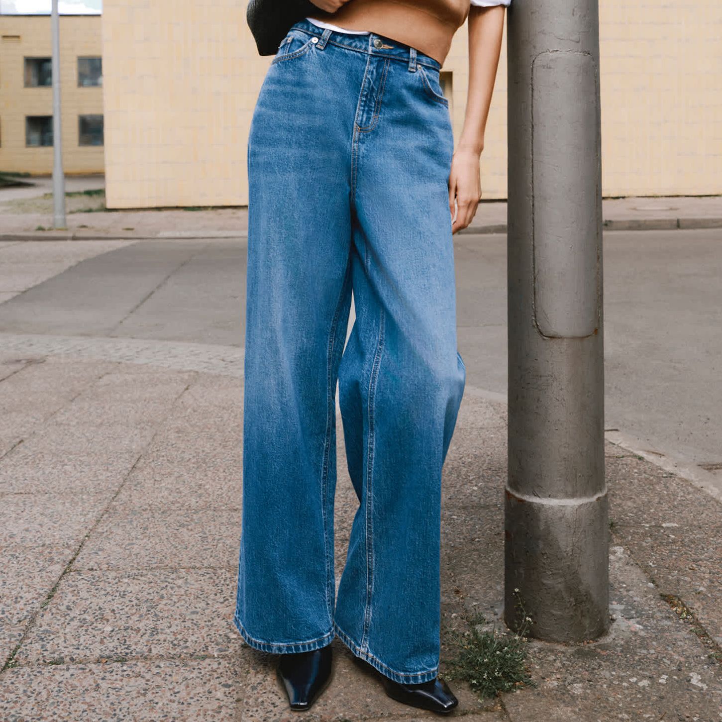 The Wide-Leg Jeans