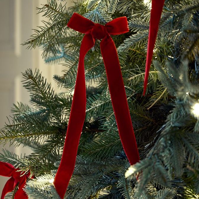 Red Velvet Clip-On Bow Ornaments (set of 6)