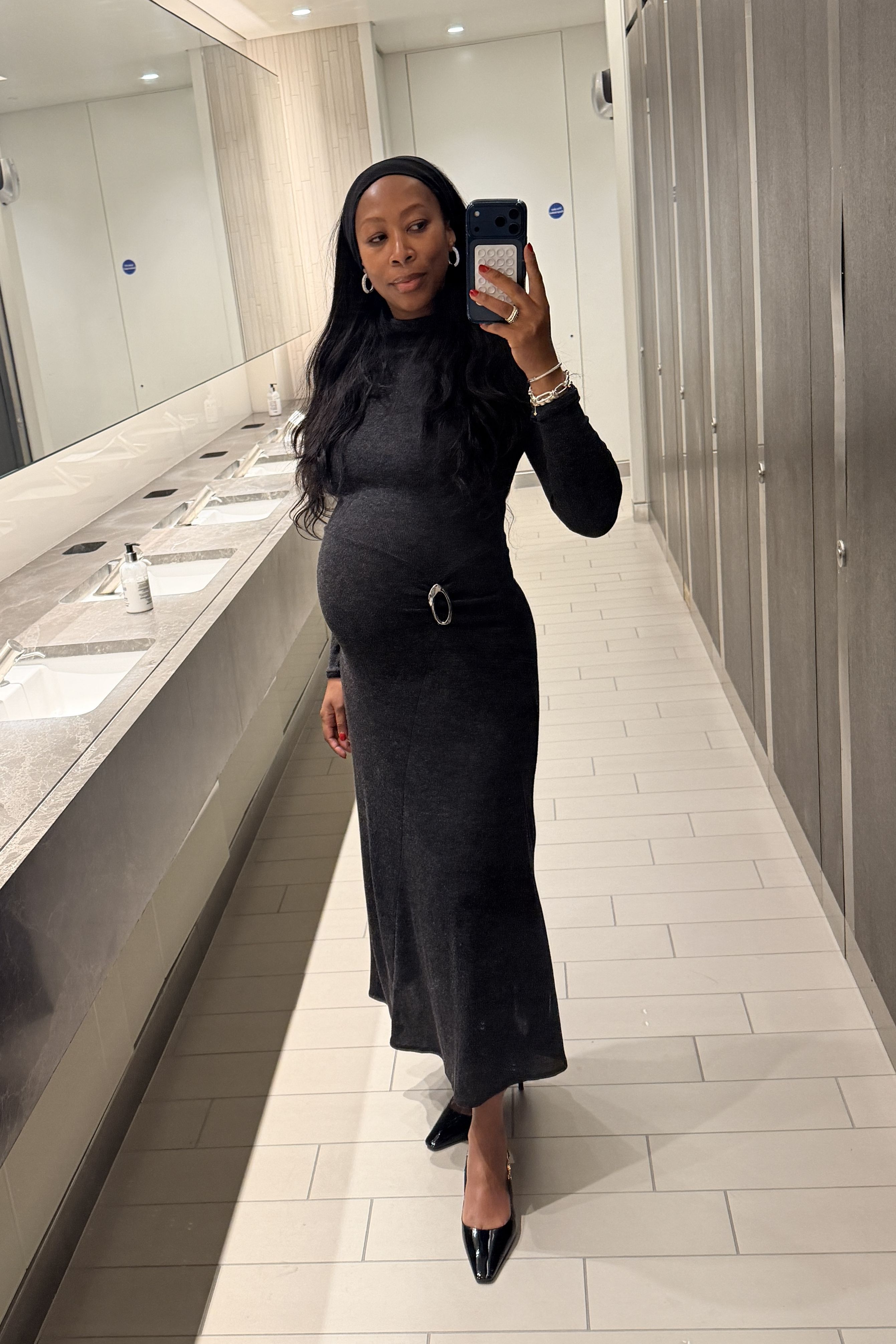 @thandimaq pregnancy outfits