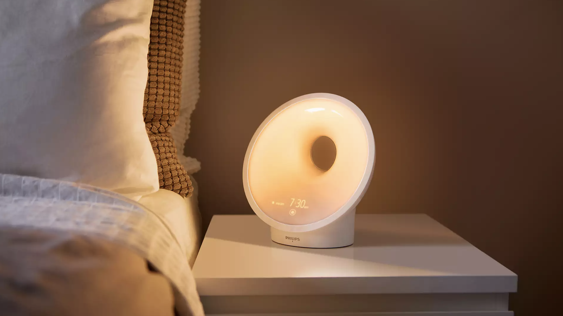 Philips Somneo Sleep and Wake-Up Light review | Real Homes