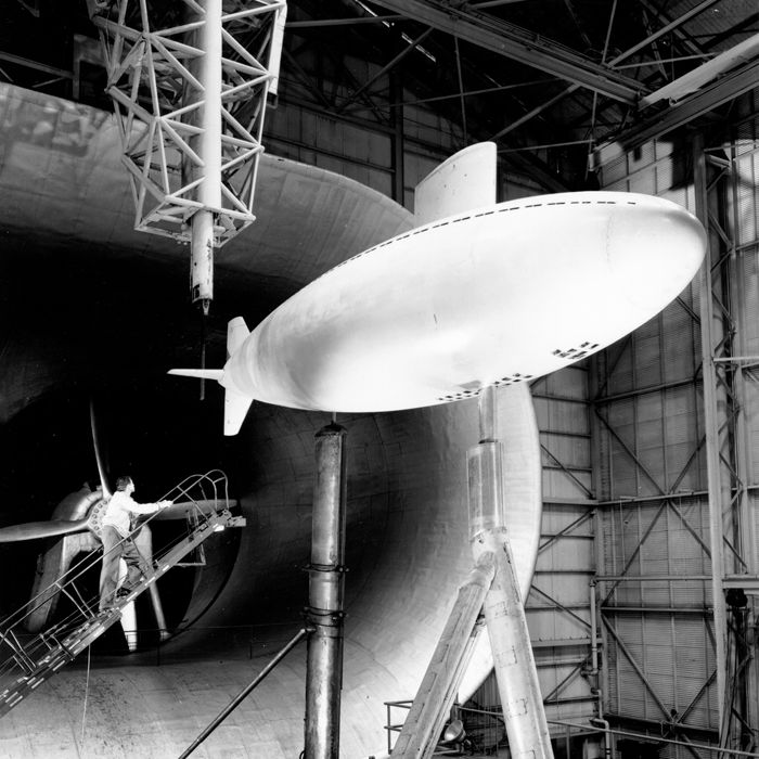 ドミニク・ブレッティ 写真 「NATO Maneuvers」1967 ドミニク・ブレッティ 写真 「NATO Maneuvers」1967 ドミニク