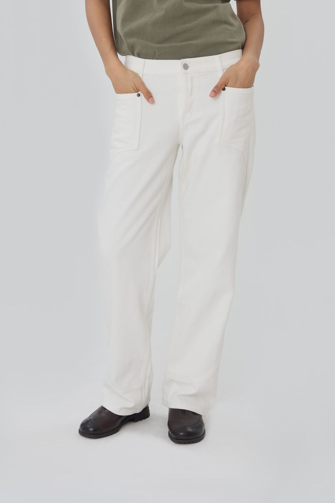 Supply Jean in Milk - 22 / Milk