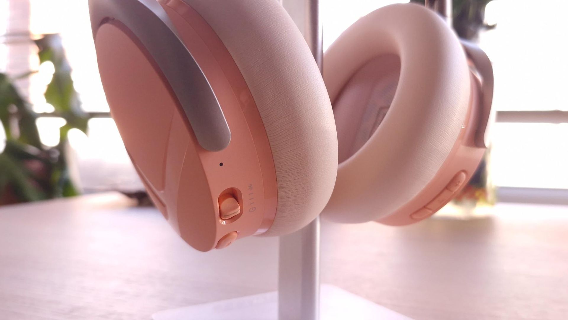 Beyerdynamic Aventho Y headphones in a listening room