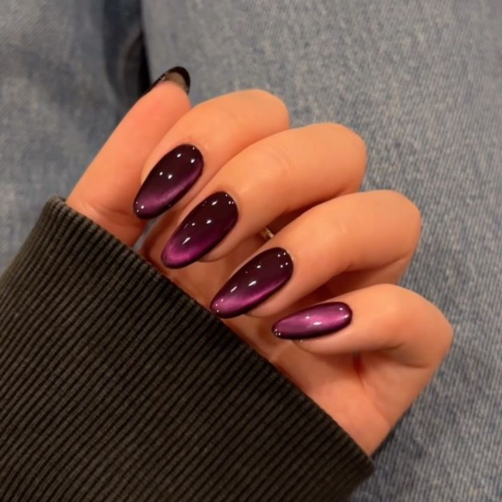 purple manicure