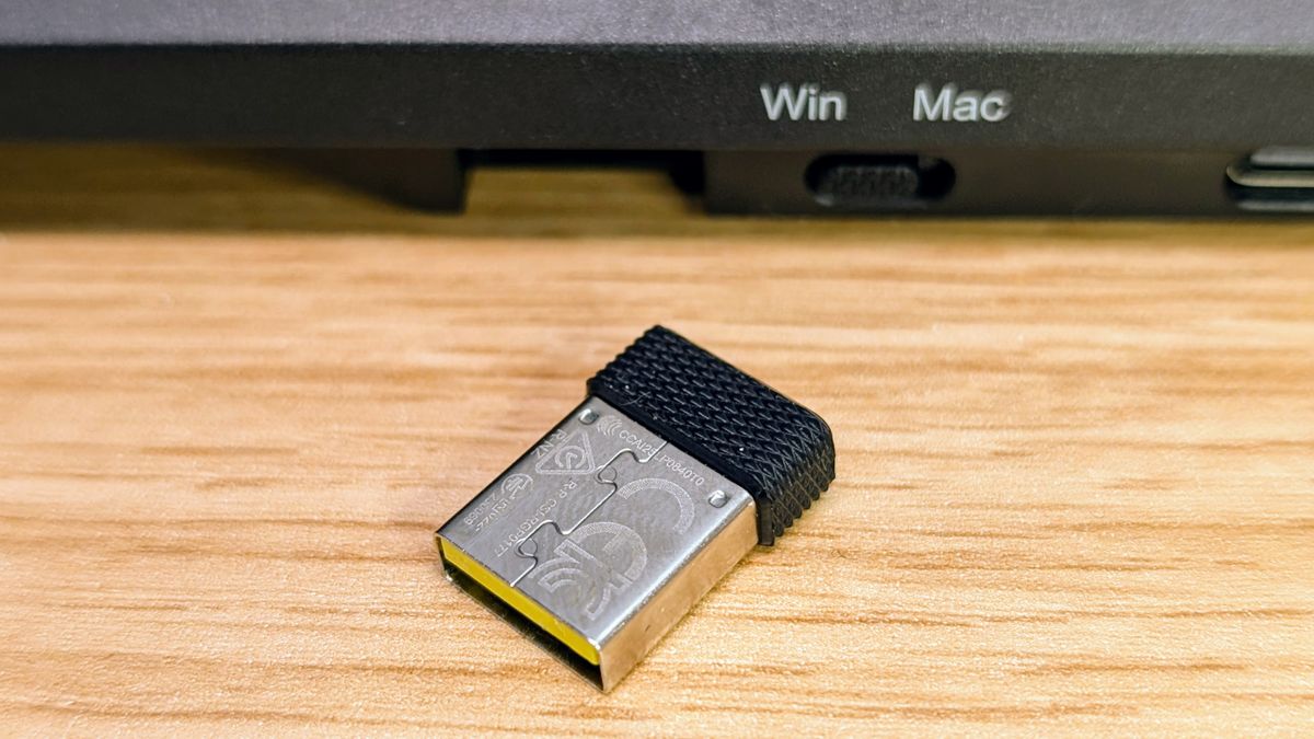 Corsair Vanguard Air 99 Wireless USB dongle.