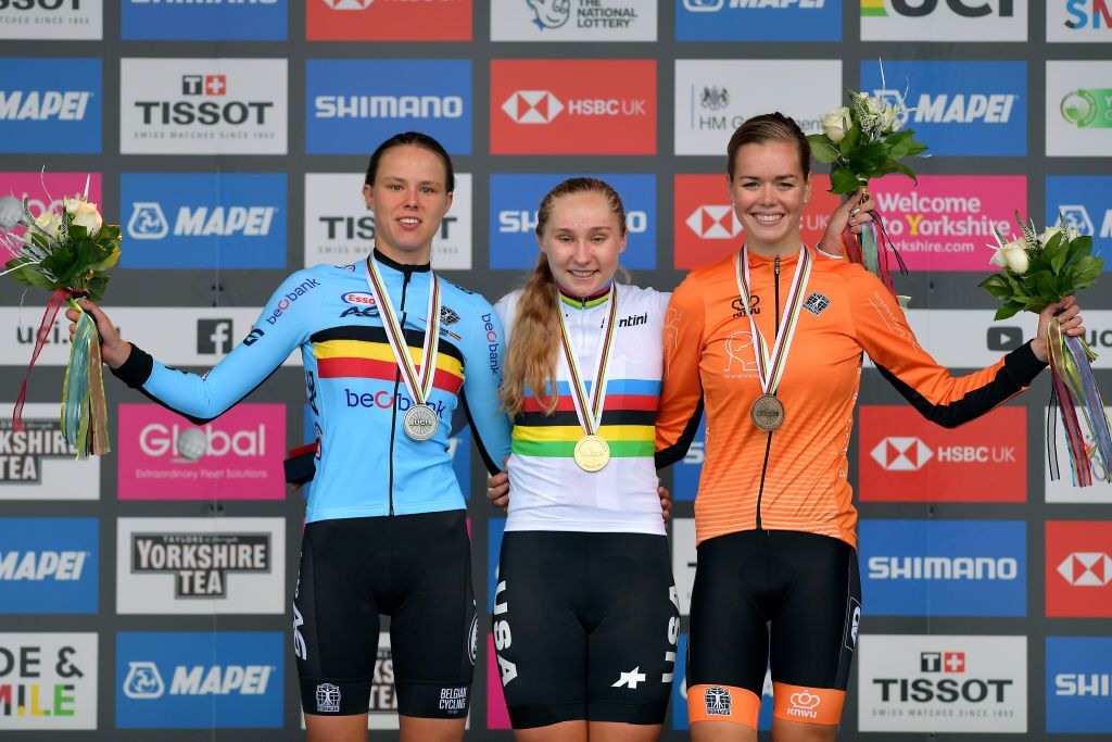 Megan Jastrab (USA), Julie de Wilde (Belgium) and Lieke Nooijen (Netherlands) on the podium