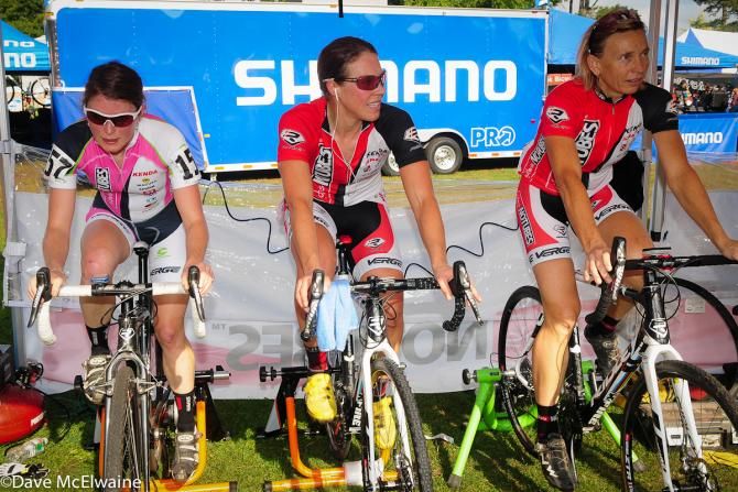 NoTubes teammates (L to R) Vicki Barclay, Amanda Carey, and Shannon Gibson