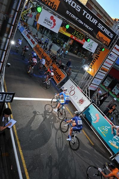 Teams race through Stoke-on-Trent.
