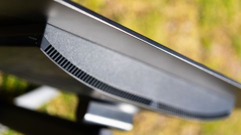 Acer Predator X27U review: a gaming OLED monitor that has speed on its