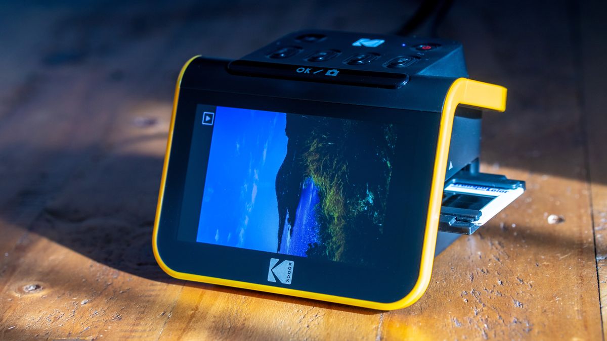 Kodak Slide N Scan Digital film scanner review Top Ten Reviews