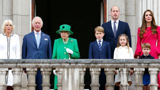 Queen Elizabeth, Prince Charles, Duchess Camilla, Prince William, Duchess Kate, Prince George, Princess Charlotte and Prince Louis on the Buckingham Palace balcony
